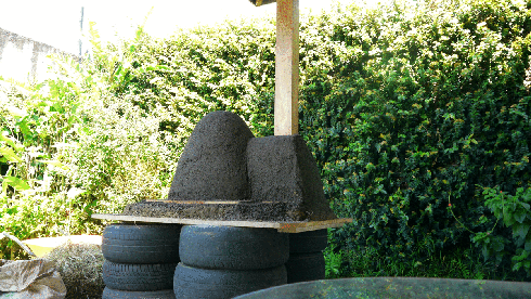 Horno de barro en Heredia construído por ayalb